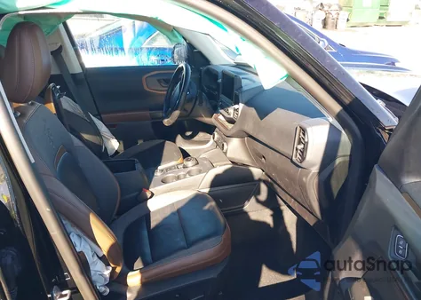 2022 Ford Bronco Sport Outer Banks z USA, uszkodzony, nr VIN 3FMCR9C63NRD74502